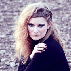 Avatar of Lady Nora Desire