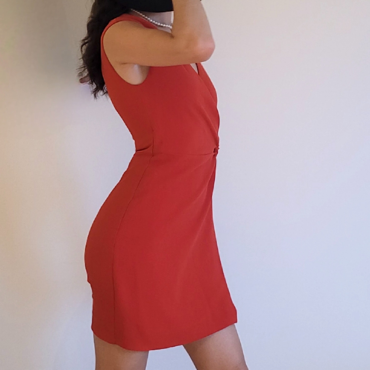 30Victoire_rotes_Kleid